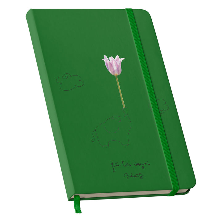 Taccuino Fai bei sogni dell'album Creatività su carta di GiuliaEffe: copertina soft touch in 8 colori, con chiusura e segnalibro coordinati
