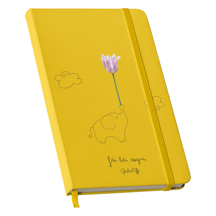 Taccuino Fai bei sogni dell'album Creatività su carta di GiuliaEffe: copertina soft touch in 8 colori, con chiusura e segnalibro coordinati
