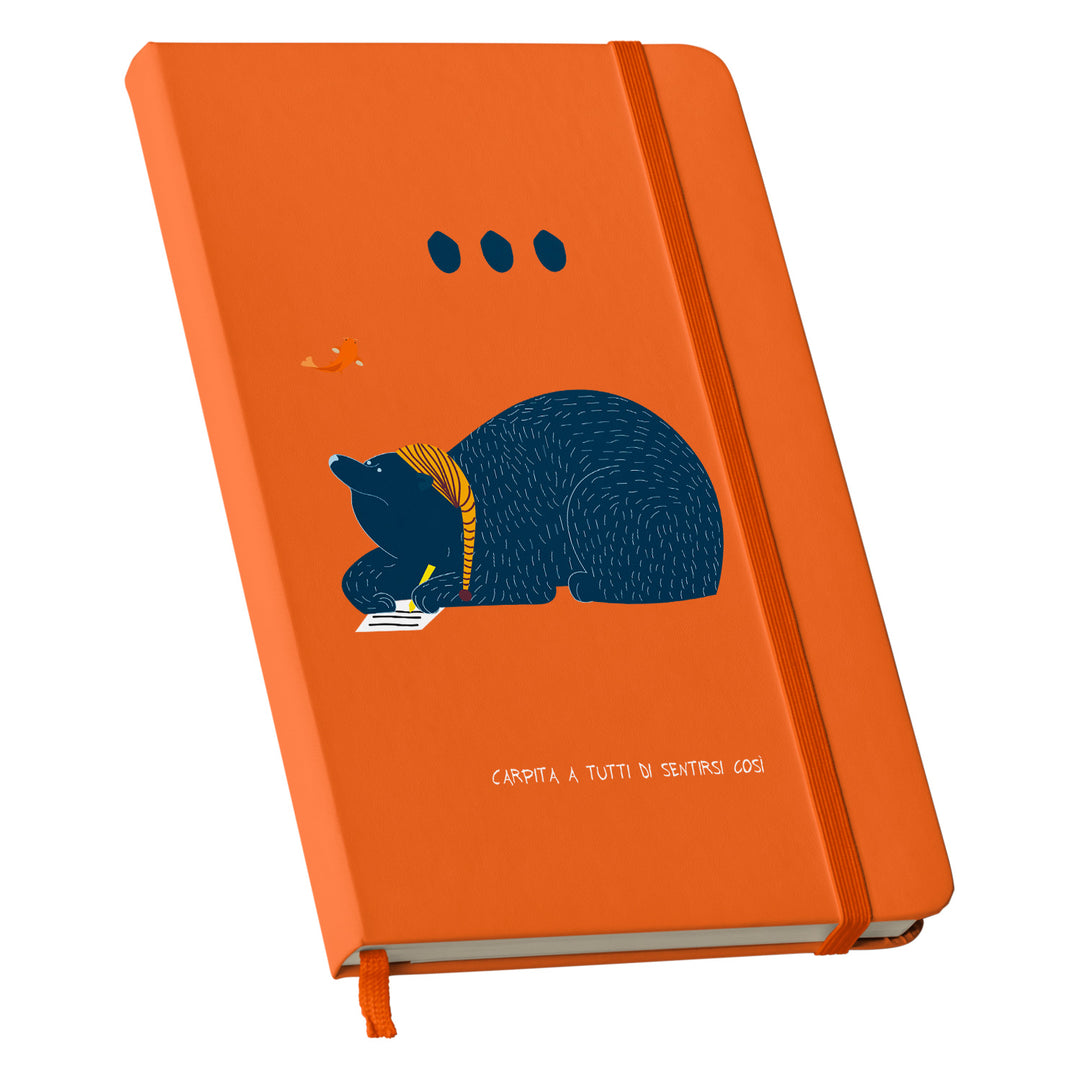 Taccuino Carpita di sentirsi così dell'album Taccuini a tutti di Carpita A Tutti: copertina soft touch in 8 colori, con chiusura e segnalibro coordinati