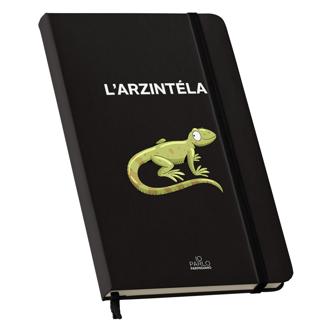 Taccuino L'ARZINTÉLA dell'album LÌNNEA BÉSTJI di Io parlo parmigiano: copertina soft touch in 8 colori, con chiusura e segnalibro coordinati