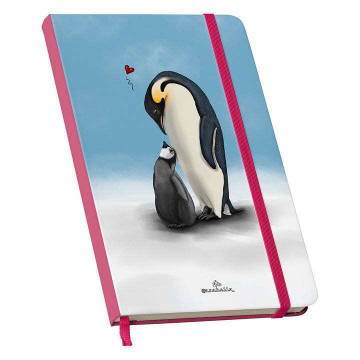Taccuino Papà pinguino dell'album Amore in taccuini di Arabella: copertina soft touch in 8 colori, con chiusura e segnalibro coordinati