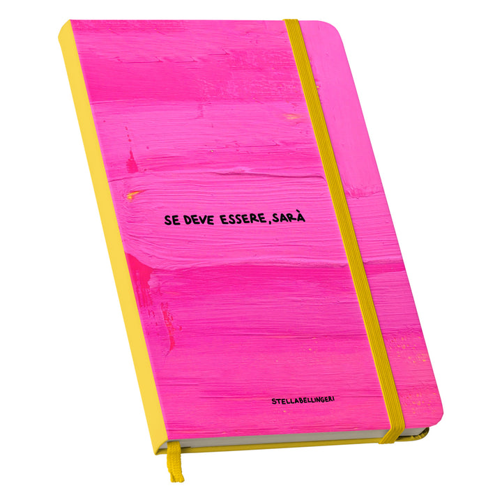Taccuino Sarà dell'album Taccuini Art is terapy di Stella Bellingeri: copertina soft touch in 8 colori, con chiusura e segnalibro coordinati