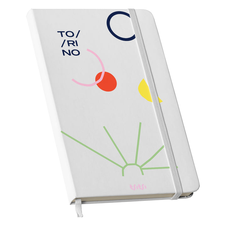Taccuino TORINO dell'album Mapperó di TSITSI CONCEPT: copertina soft touch in 8 colori, con chiusura e segnalibro coordinati