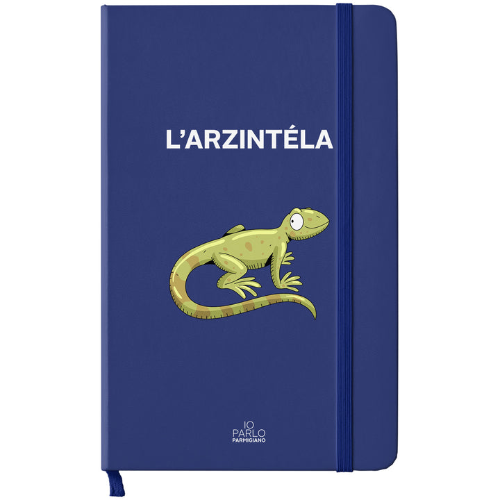 Taccuino L'ARZINTÉLA dell'album LÌNNEA BÉSTJI di Io parlo parmigiano: copertina soft touch in 8 colori, con chiusura e segnalibro coordinati