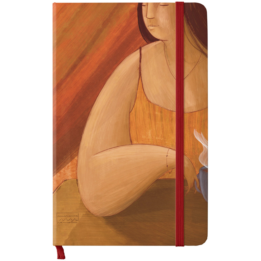 Taccuino Profumo dell'album Ama di Marianna Sansolini illustra: copertina soft touch in 8 colori, con chiusura e segnalibro coordinati